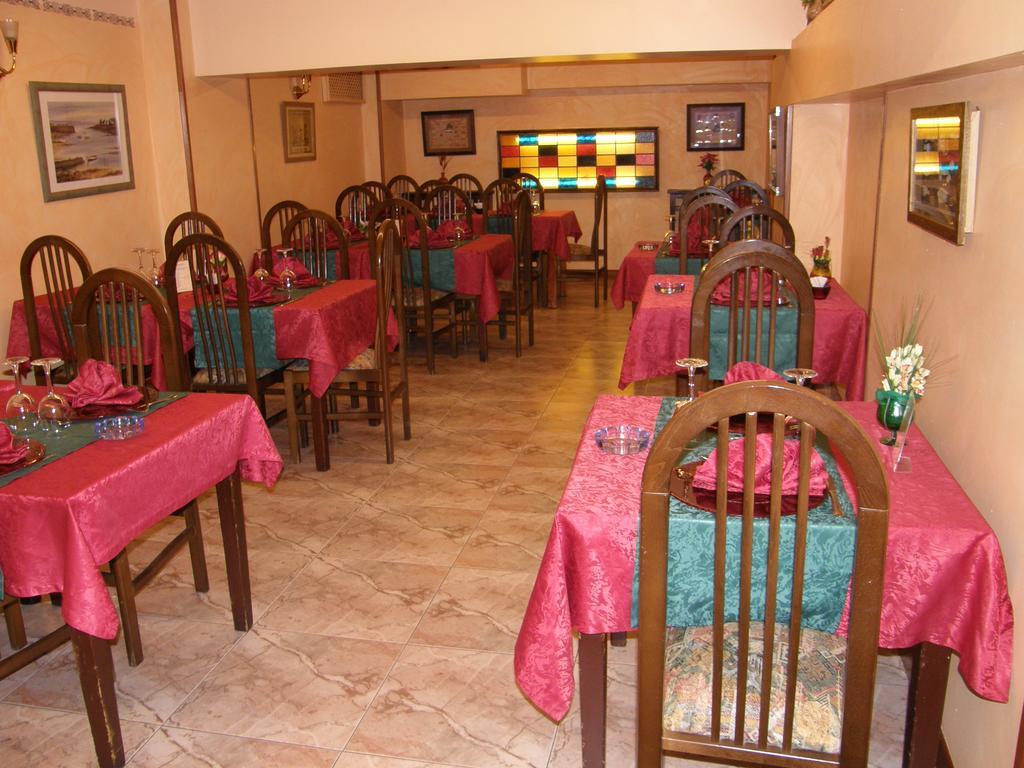 Hostal El Pesquero Burgo 외부 사진